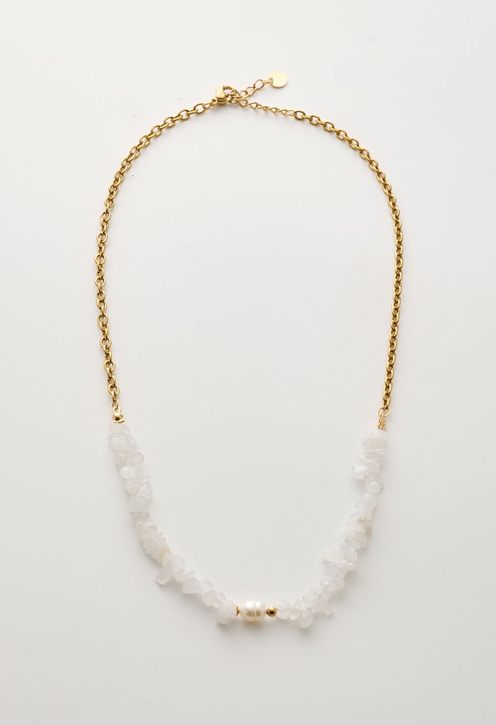 Gold-plated necklace with beads and pearl