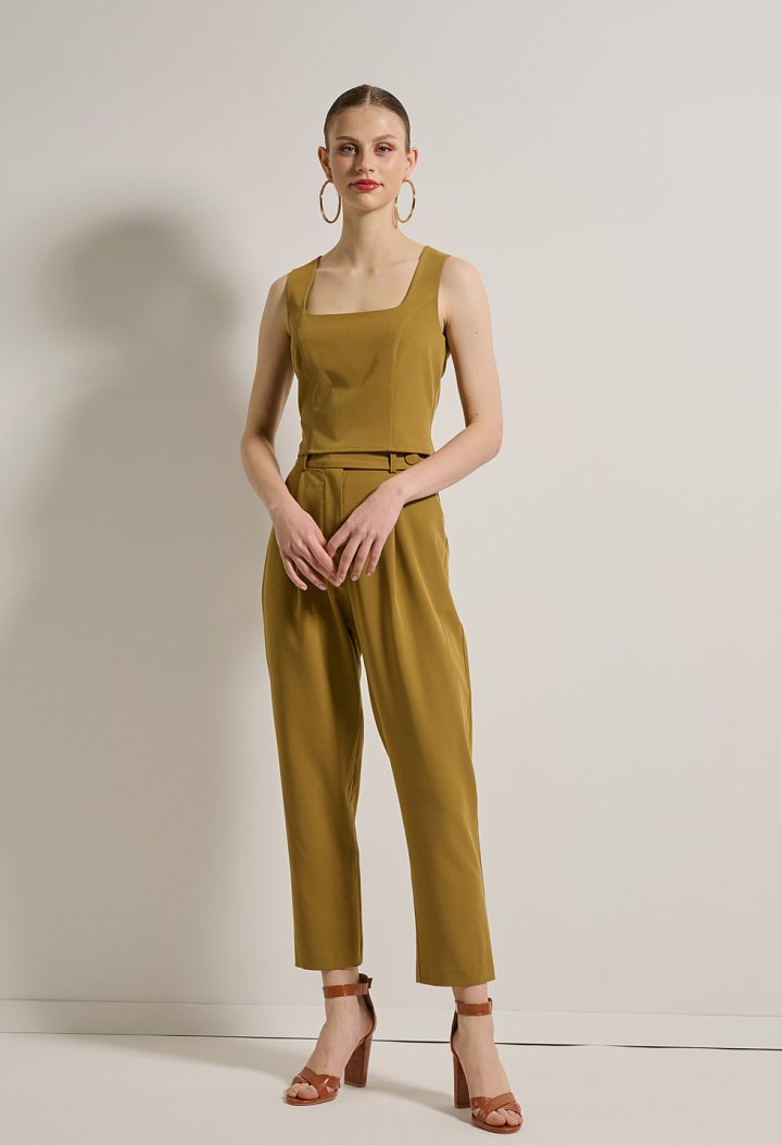 Sleeveless top