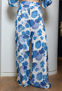 Wide-leg pants with floral pattern