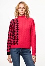 Sweater with pie de poule pattern